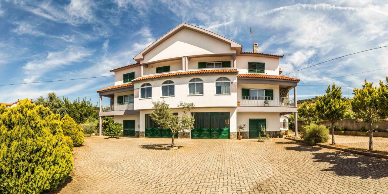 Villa Casa Do Luzio Macedo de Cavaleiros Exterior foto